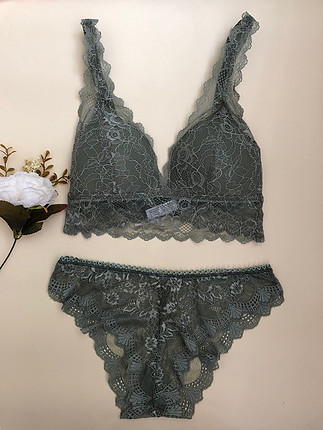 80 beden bralet takım