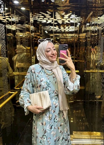 Zara Uzun, Bağcıklı, Çiçek Desenli Kadın Elbise