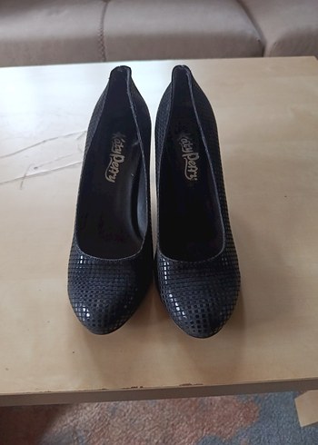 Parlak Siyah Yılan Desenli Stiletto Topuklu - Görsel 2