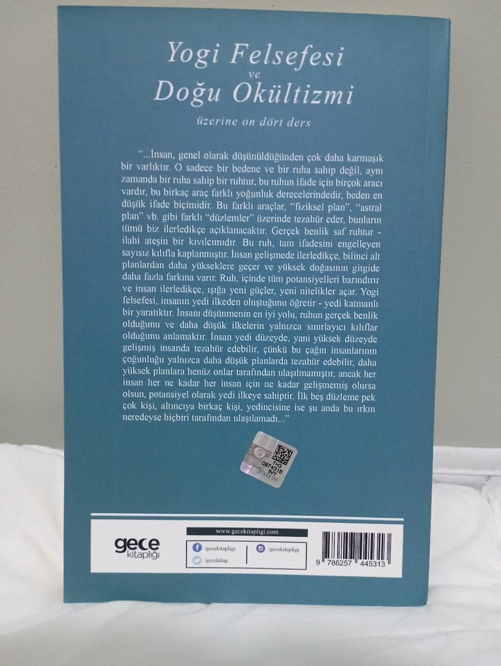 Yogi Felsefesi ve Doğu Okültizmi Üzerine 14 Ders - Görsel 2