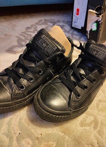 31 Beden siyah Renk Orjinal kız erkek çocuk Converse