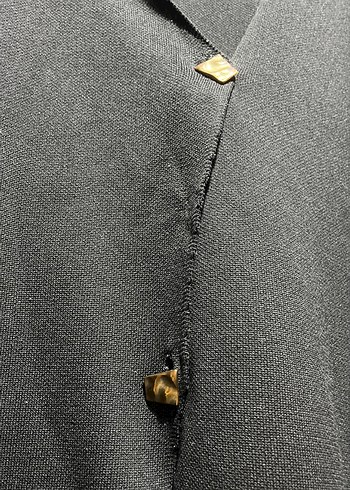 trendyolmilla V Yaka Siyah Keten Hamile Bluzu - Görsel 2