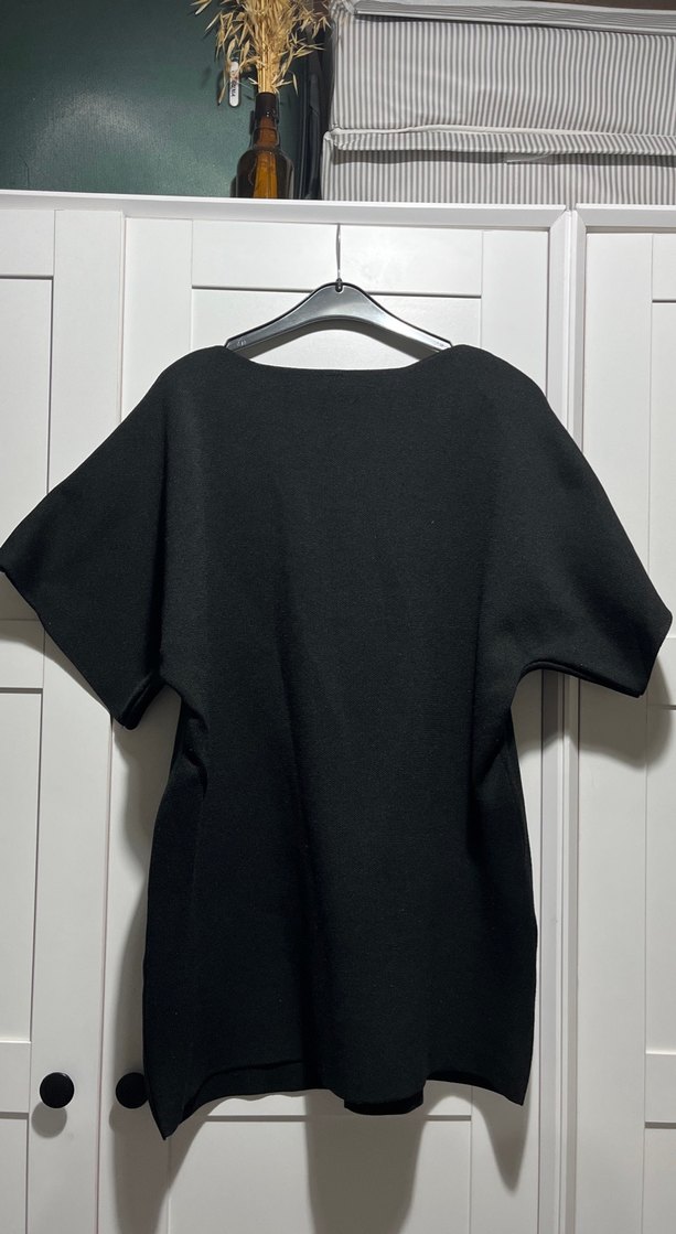 trendyolmilla V Yaka Siyah Keten Hamile Bluzu - Görsel 3