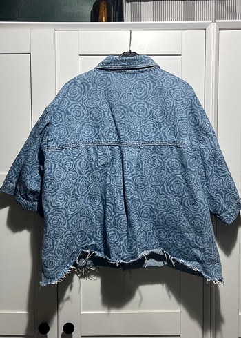 Kadın Mavi Kısa Kollu Düğmeli Denim Ceket - Görsel 2