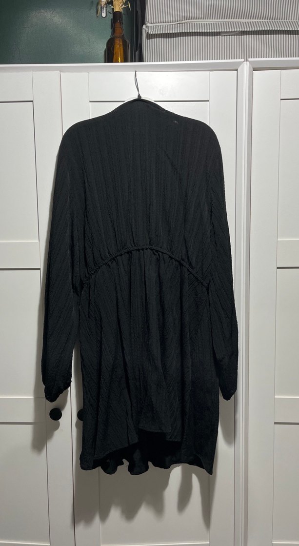 Siyah Uzun Kollu Rahat Kesim Kadın Elbise - Görsel 2