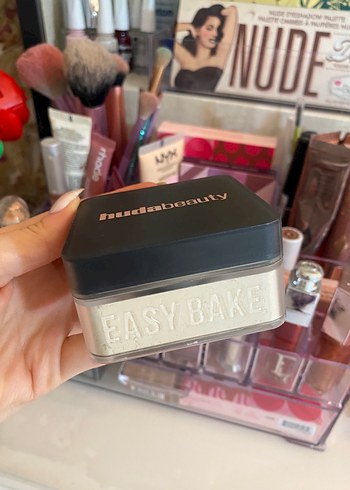 huda beauty pudra - Görsel 2