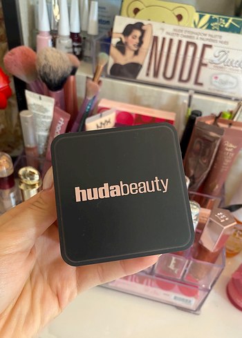 Huda Beauty