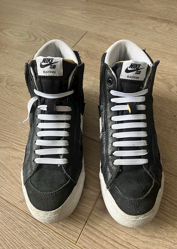 Nike Sb Blazer Mid Siyah Kadin Spor Ayakkabi