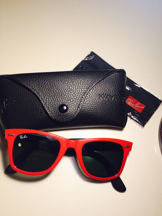 RAY-BAN Wayfarer Güneş gözlüğü