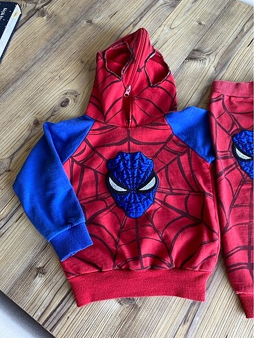 4 Yaş Beden 3-4 Yaş Spiderman Eşofman Takım