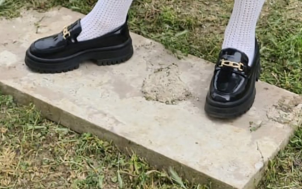 Zincir Detaylı Siyah Rugan Çocuk ayakkabı - Görsel 4