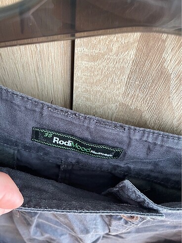m Beden şort emo punk rock