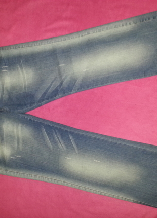 Leke jeans