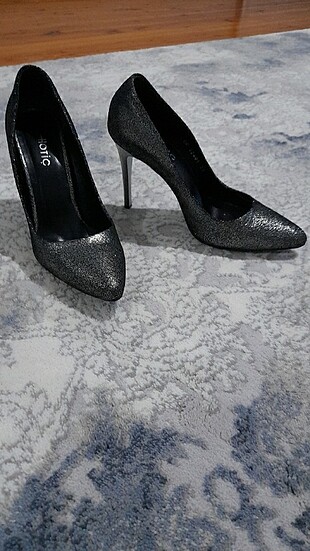 Hotiç stiletto topuklu