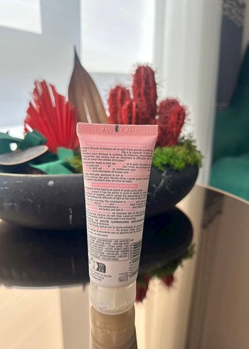 Yvesrocher bright botanical uyku maskesi - Görsel 2