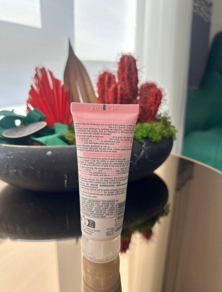 Yvesrocher bright botanical uyku maskesi - Görsel 2