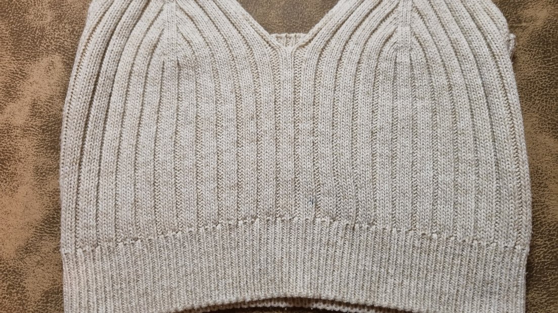 Kısa Örgü Kadın Büstiyer - Görsel 2