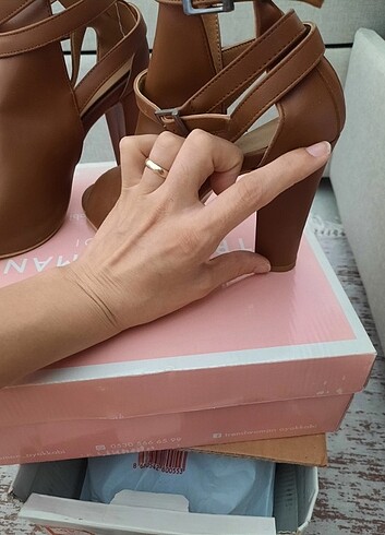 Topuklu ayakkabi - Görsel 2