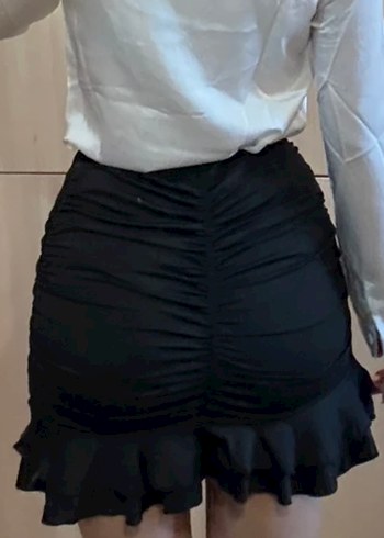 Diğer Volanlı Siyah Mini Etek