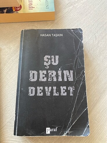 Dolabımı boşaltıyorum