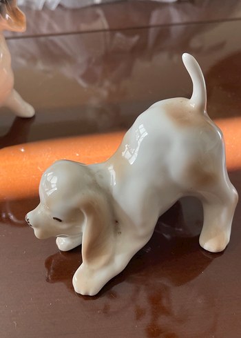 Beyaz Seramik Köpek Figürleri - Görsel 3