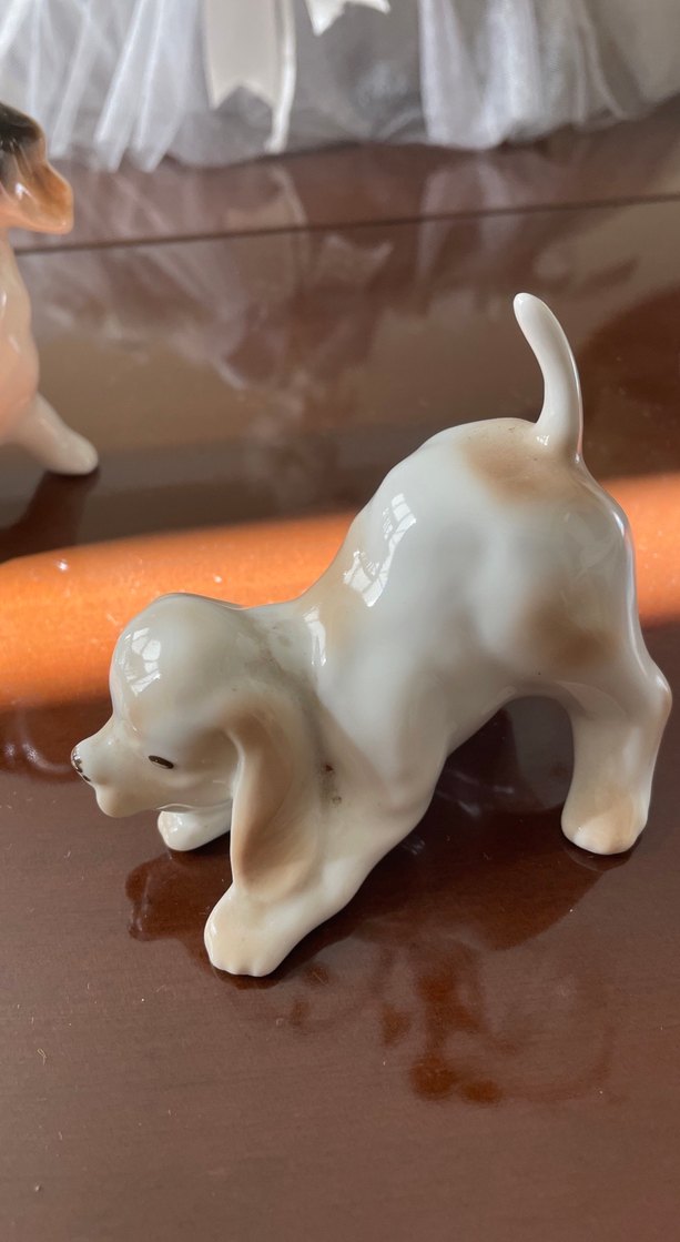 Beyaz Seramik Köpek Figürleri - Görsel 3