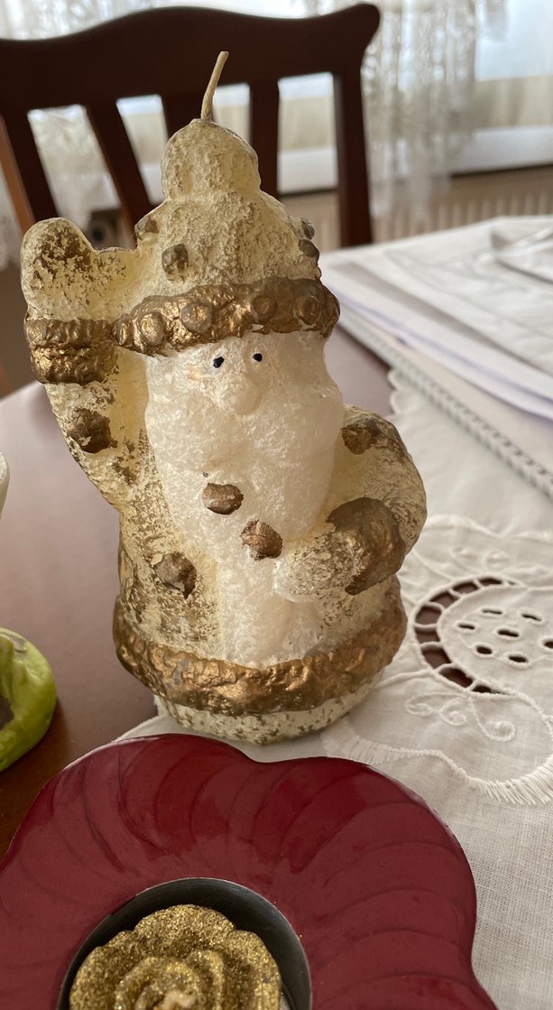 Beyaz ve renkli figürlü mumluk seti - Görsel 3