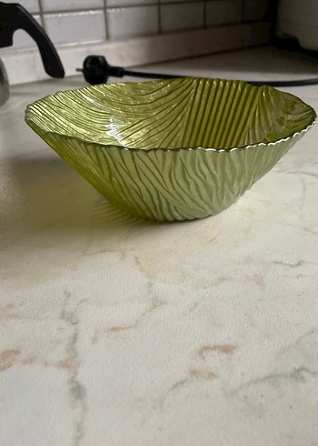 Parlak Yeşil Modern Cam Kase - Görsel 2