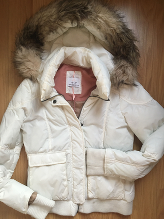 Bershka beyaz mont