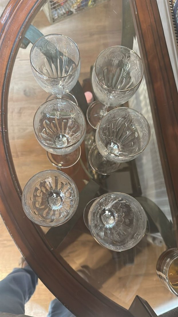 Şık İşlemeli Beyaz Şarap Kadehleri - Görsel 2