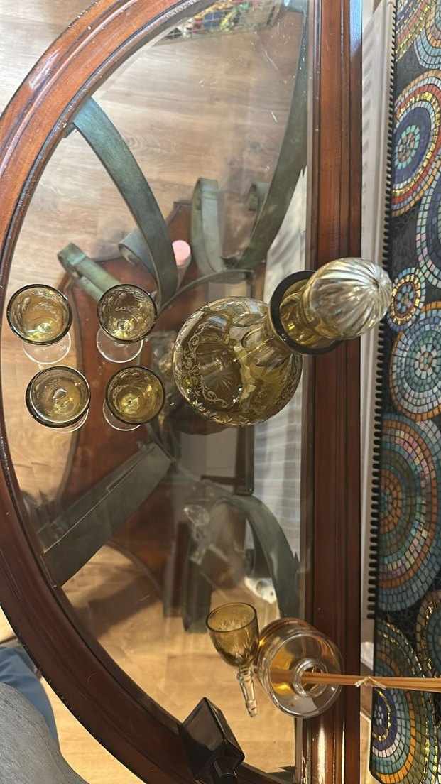 Altın Renkli Oyma Cam Karaf ve Kadehler - Görsel 2