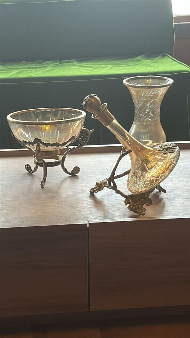 Altın Renkli Dekoratif Vazo - Görsel 2