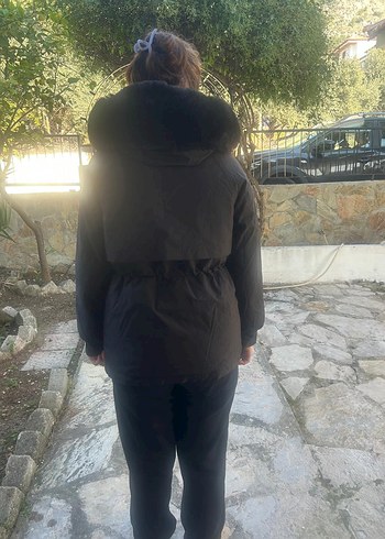 Kadın Siyah Peluş Kürklü Kış Montu - Görsel 7