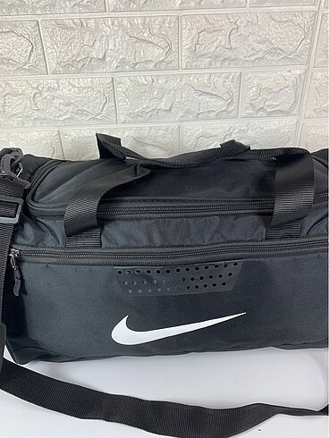 NİKE 45 CM SPOR ÇANTA - VALİZ  AYAKKABI GÖZLÜ - Görsel 4