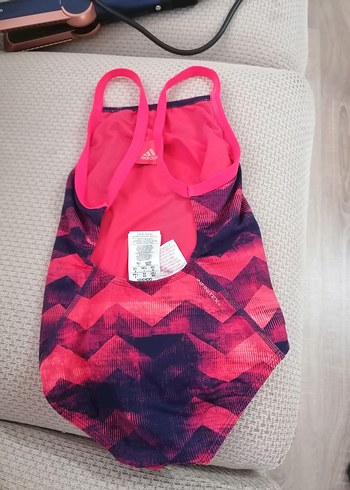 7 Yaş Beden Adidas pembe Renkli Kız Çocuk Mayo