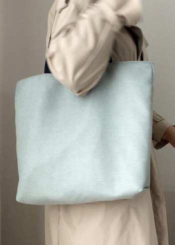 Pastel Minimalist Kadın Çantası