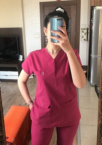 Fuşya Scrubs