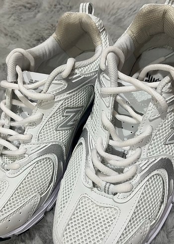 New Balance Beyaz Kadın Spor Ayakkabı