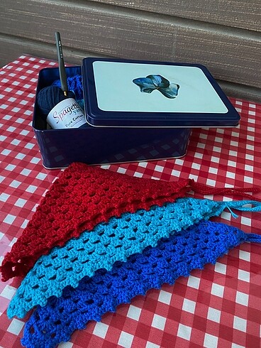 Tığ işi bandana