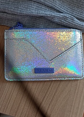 Pull And Bear hologram kartlık 