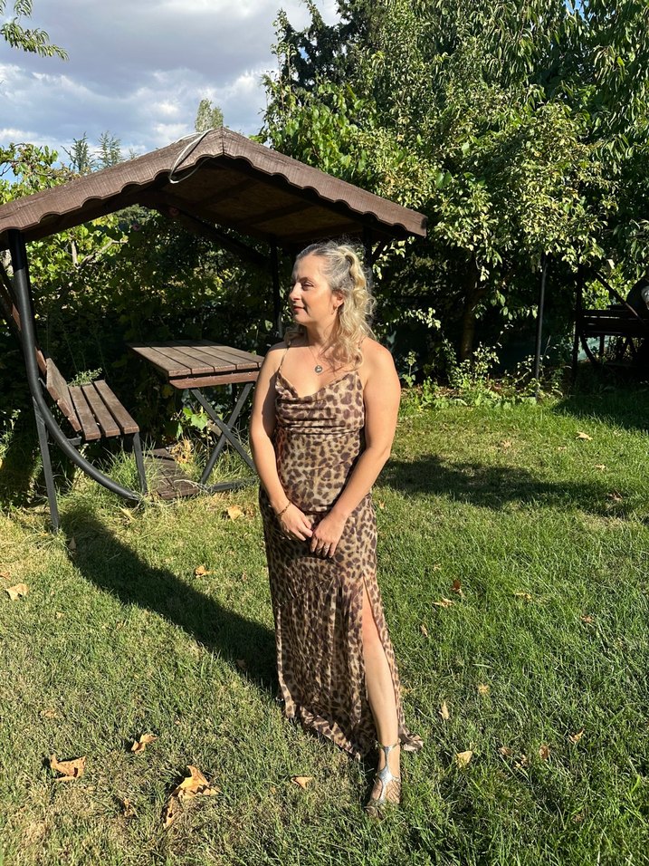 Kahverengi Leopar Desenli Uzun Elbise - Görsel 4