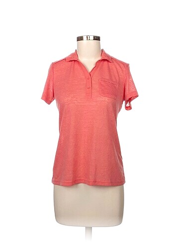 Defacto T-shirt %70 İndirimli.
