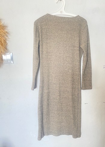 Bej V Yakalı Uzun Kollu Triko Elbise - Görsel 3