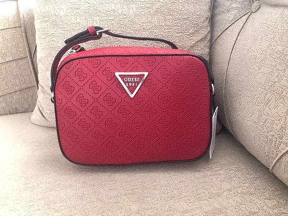 guess çanta