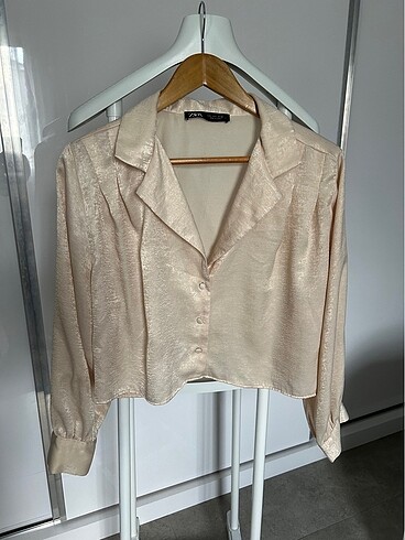 Zara saten kısa gömlek