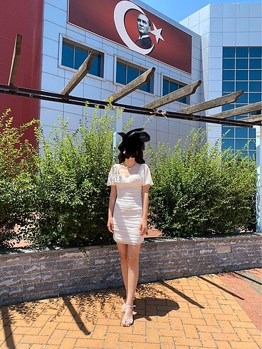 Beyaz mezuniyet nişan nikah elbisesi