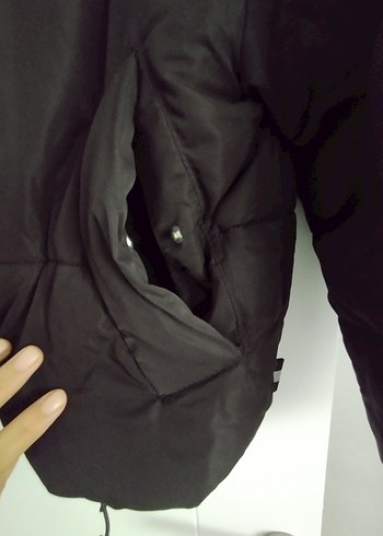 Siyah Fermuarlı Kadın Kışlık Ceket - Görsel 4