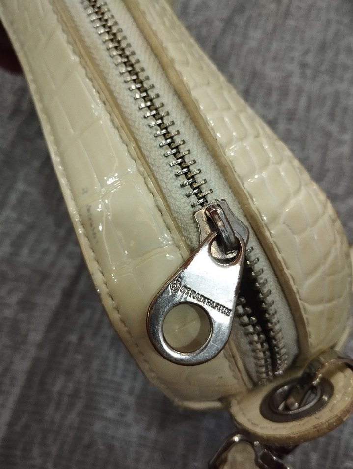 Beyaz Deri Yılan Desenli Kadın Çanta - Görsel 2