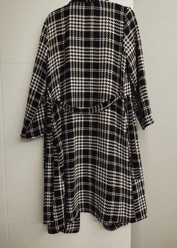 Kadın Gri Ekose Uzun Düğmeli Kaban - Görsel 4