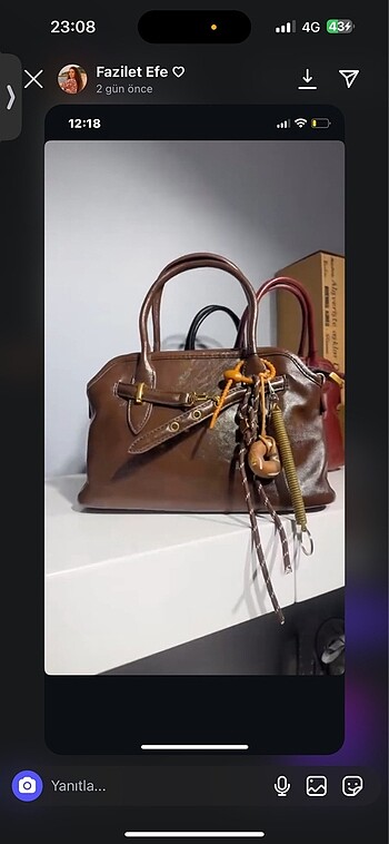 Charm lı çanta